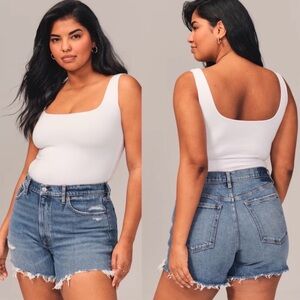 Abercrombie & Fitch Curve Love High Rise Mom Short Denim Cut Offs Size 14 / 32